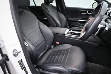 https://dvg-vehicle-assets.s3.amazonaws.com/U20037/8tizcnhhtwlxp5j9mctx9xavf.jpg