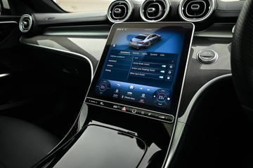 https://dvg-vehicle-assets.s3.amazonaws.com/U20037/ass0ri9xqjfqpfhrvw7jtu02y.jpg