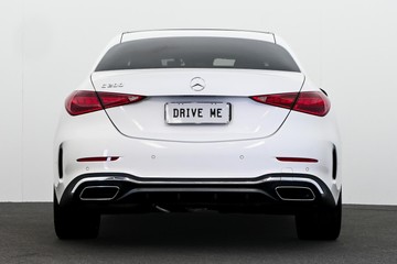 https://dvg-vehicle-assets.s3.amazonaws.com/U20037/dzd9qbnvy6smjty1lcr2i1c6e.jpg