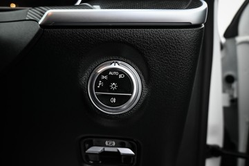 https://dvg-vehicle-assets.s3.amazonaws.com/U20037/efu6fi2sgttmz1ru2w8m9s9gd.jpg