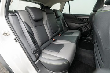 https://dvg-vehicle-assets.s3.amazonaws.com/U20039/7znl5fy95czdkcgbcsj2fc9ph.jpg