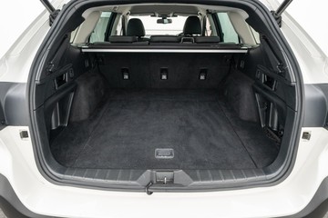 https://dvg-vehicle-assets.s3.amazonaws.com/U20039/87mqvcwtp8i769v628quvso4i.jpg