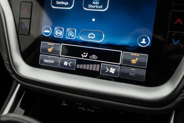 https://dvg-vehicle-assets.s3.amazonaws.com/U20039/8l6od8nx8app7hmh03p37495x.jpg