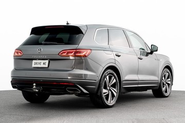 https://dvg-vehicle-assets.s3.amazonaws.com/U20040/bsbb1q1bjlm99q85kchjosgcx.jpg