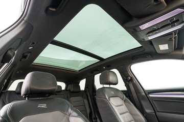 https://dvg-vehicle-assets.s3.amazonaws.com/U20040/c08vgq16usq2mdu79awxklsob.jpg