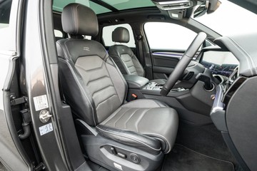 https://dvg-vehicle-assets.s3.amazonaws.com/U20040/eehw02yitzuzghvslyj9xvb1g.jpg