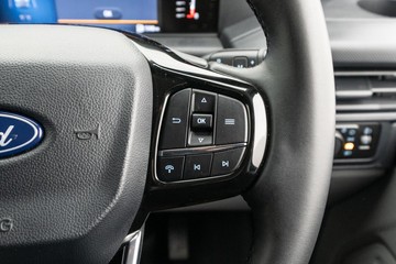 https://dvg-vehicle-assets.s3.amazonaws.com/U20041/8urdf7cptyztfw345kotbf7dj.jpg