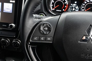 https://dvg-vehicle-assets.s3.amazonaws.com/U20052/3pzoefhcrebf7vx9eg9wx7m0q.jpg