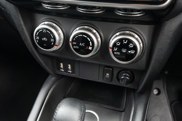 https://dvg-vehicle-assets.s3.amazonaws.com/U20052/5v4jovon5iczhm7exgtppurmk.jpg