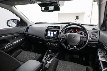 https://dvg-vehicle-assets.s3.amazonaws.com/U20052/c3wthdxerwihrba0vsuuv3s5m.jpg