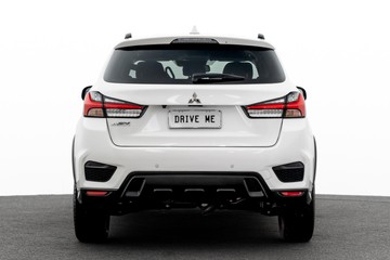https://dvg-vehicle-assets.s3.amazonaws.com/U20052/en76decm6im9ae6ct3duc7a3.jpg
