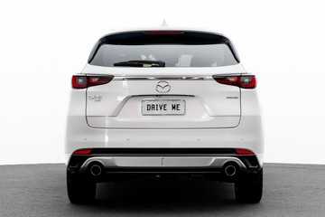 https://dvg-vehicle-assets.s3.amazonaws.com/U20057/catg5o4fbncjspl9gv6w1vy4n.jpg