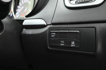 https://dvg-vehicle-assets.s3.amazonaws.com/U20059/5rjf1f4oyqg3unyusvduwnj7c.jpg