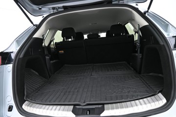 https://dvg-vehicle-assets.s3.amazonaws.com/U20059/e695mz5vnpfzqgq46hkfyp585.jpg