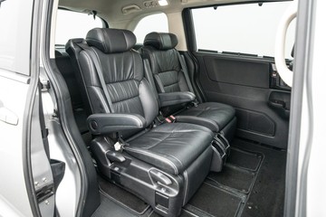 https://dvg-vehicle-assets.s3.amazonaws.com/U20060/6qs3oxvktmbprlwwzwcf6slk6.jpg