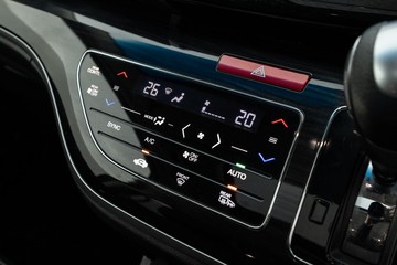 https://dvg-vehicle-assets.s3.amazonaws.com/U20060/augs64kbhdlsdnm8ziz9rm7z8.jpg