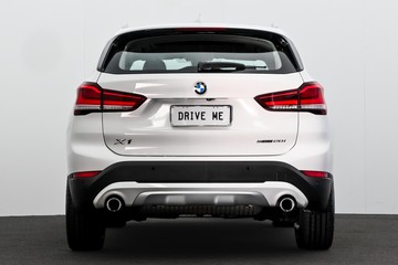 https://dvg-vehicle-assets.s3.amazonaws.com/U20067/63wrwgmzl67xgdys5tyhkicau.jpg