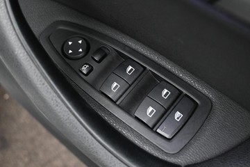 https://dvg-vehicle-assets.s3.amazonaws.com/U20067/6thqqm266hy443m16tlkv9jzu.jpg