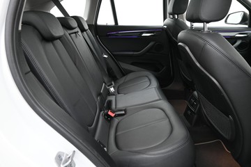 https://dvg-vehicle-assets.s3.amazonaws.com/U20067/api2durvttepbarr5l6zsp5rv.jpg