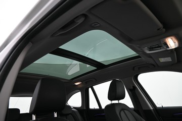 https://dvg-vehicle-assets.s3.amazonaws.com/U20067/do22r9n44ypxjftj4fq0dkj4a.jpg
