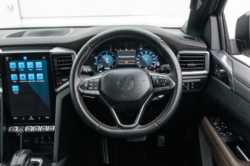 https://dvg-vehicle-assets.s3.amazonaws.com/U20069/4o8dmq9828zad6xfm91yo9e5m.jpg