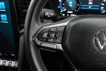 https://dvg-vehicle-assets.s3.amazonaws.com/U20069/eksmy4tzhdgw73gunmg51d0lr.jpg