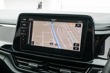 https://dvg-vehicle-assets.s3.amazonaws.com/U20070/8xi9hehnezs6cmho54zqmt9i6.jpg