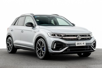 https://dvg-vehicle-assets.s3.amazonaws.com/U20070/b90aje7ha11jncmp5t5kldeku.jpg