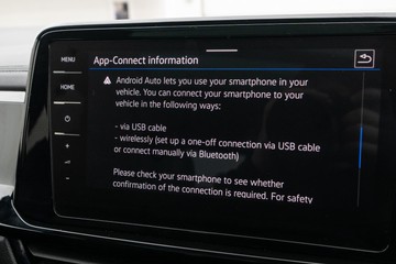https://dvg-vehicle-assets.s3.amazonaws.com/U20070/cdxa95ckfm19qojznxboa7m70.jpg