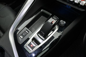 https://dvg-vehicle-assets.s3.amazonaws.com/U20072/5b1ulpskl7m3p7cdcjhehtg65.jpg