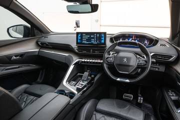 https://dvg-vehicle-assets.s3.amazonaws.com/U20072/7d9oweoqrjerq39k155cp6ike.jpg