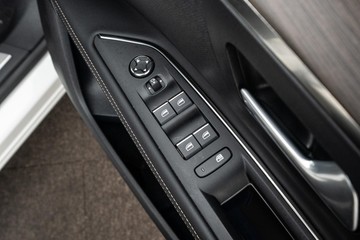 https://dvg-vehicle-assets.s3.amazonaws.com/U20072/bzotlh4tv25rawqi7nwt02d6i.jpg
