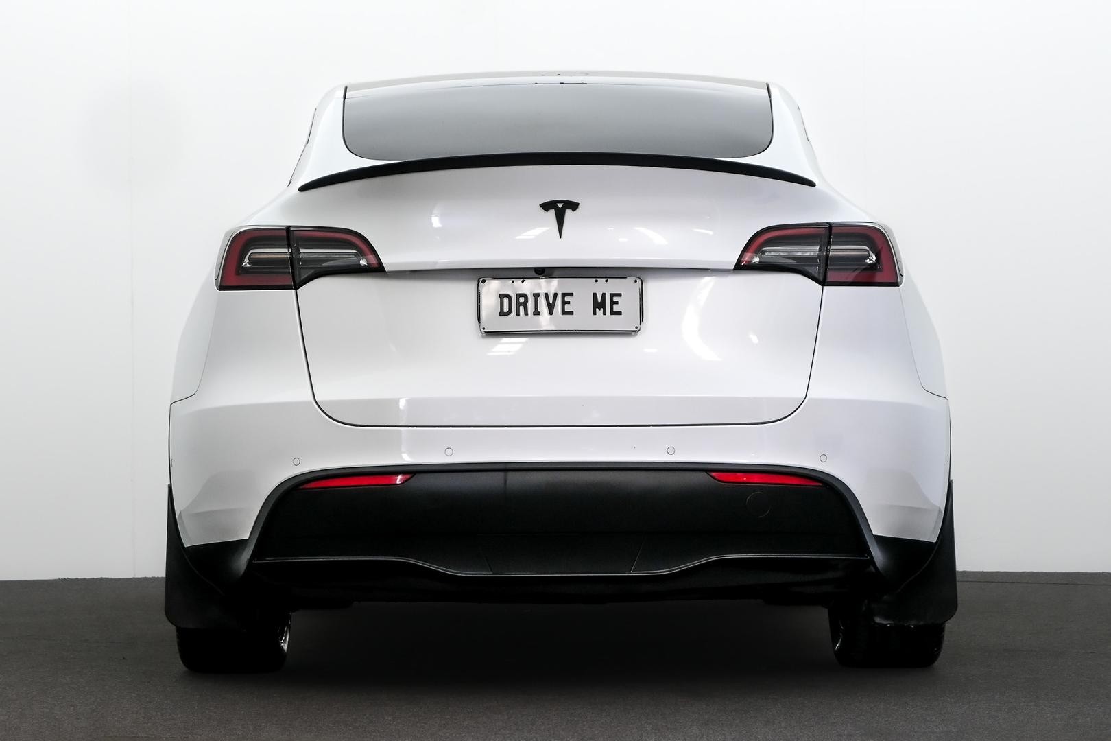 Tesla Model Y image 3