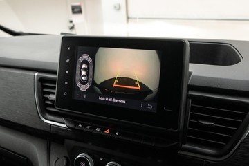https://dvg-vehicle-assets.s3.amazonaws.com/U20074/2savx4351esm27lnls1j3608n.jpg