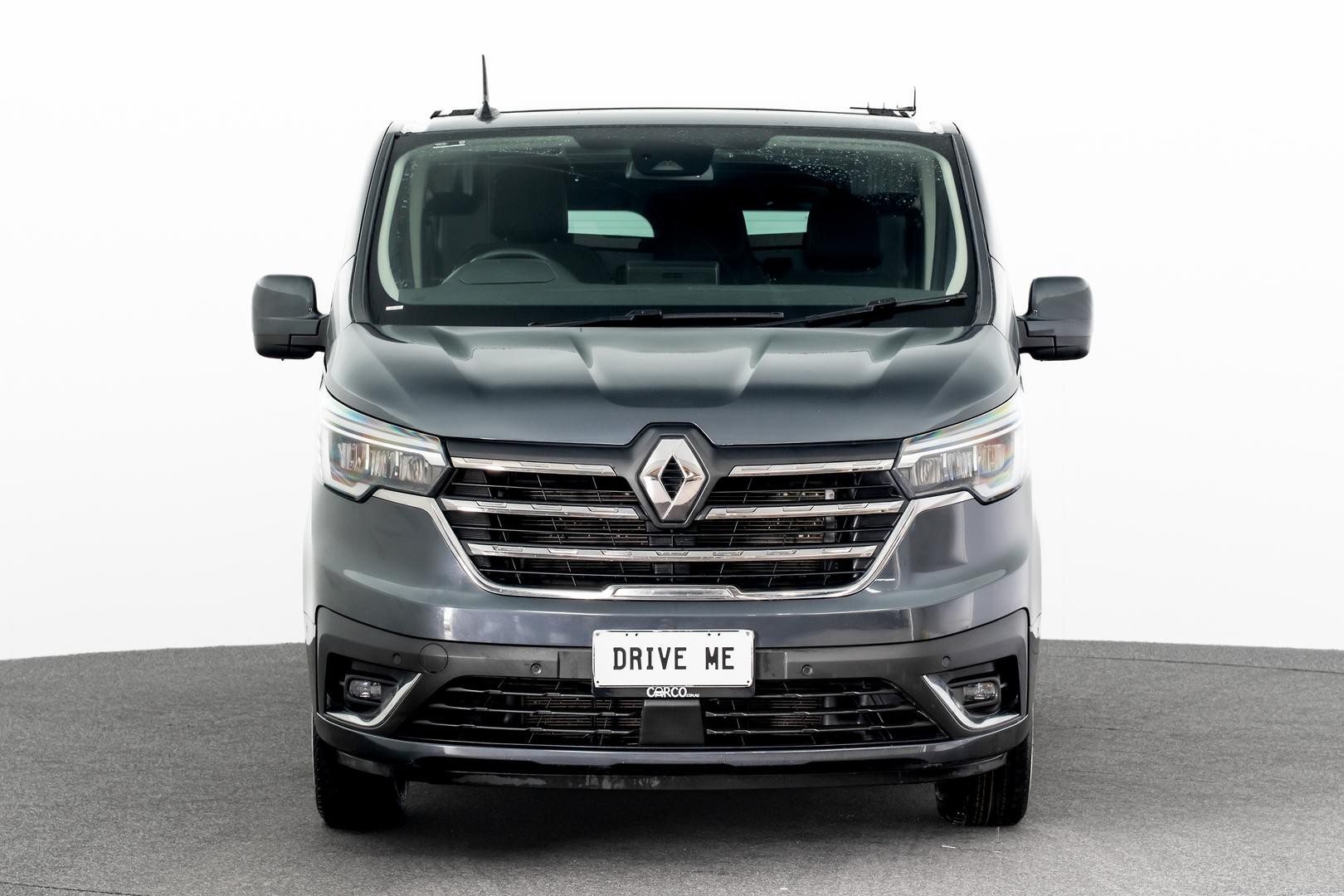 Renault Trafic image 2