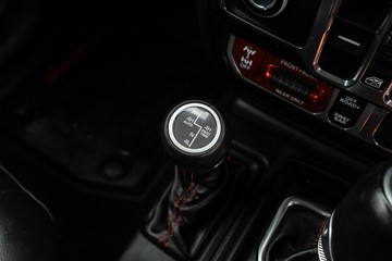 https://dvg-vehicle-assets.s3.amazonaws.com/U20078/e865vwuai56q9i0qk2o13r8jz.jpg