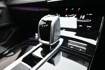 https://dvg-vehicle-assets.s3.amazonaws.com/U20081/79buwkqd5kgxjy4zl887tvxqd.jpg