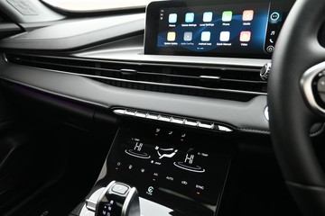 https://dvg-vehicle-assets.s3.amazonaws.com/U20081/7m6cugbdflsgafj36j5yhh5kz.jpg