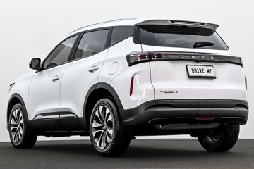 https://dvg-vehicle-assets.s3.amazonaws.com/U20081/7ubzew93bpacaks2aahcit2d2.jpg