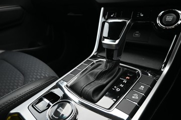 https://dvg-vehicle-assets.s3.amazonaws.com/U20086/59x7tnqk5tsz2eh8jonm89hvp.jpg