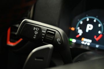 https://dvg-vehicle-assets.s3.amazonaws.com/U20091/cbvxumiclgv7sv400i6jgd0b9.jpg