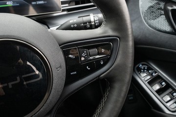 https://dvg-vehicle-assets.s3.amazonaws.com/U20092/776s2ohjif0mbnqkm4s34jnze.jpg