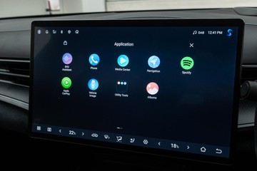 https://dvg-vehicle-assets.s3.amazonaws.com/U20092/boqr23btluegxfnqbkrvd7c8n.jpg