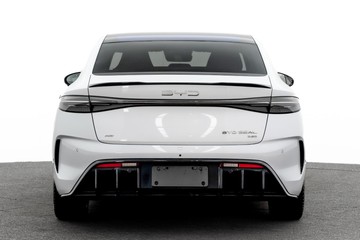 https://dvg-vehicle-assets.s3.amazonaws.com/U20092/nsb1ukjd9loh7mq9w2dpr6fu.jpg