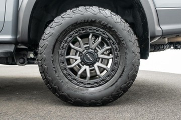 https://dvg-vehicle-assets.s3.amazonaws.com/U20103/8rzmkorjb3mwfgqph9s86b9tl.jpg