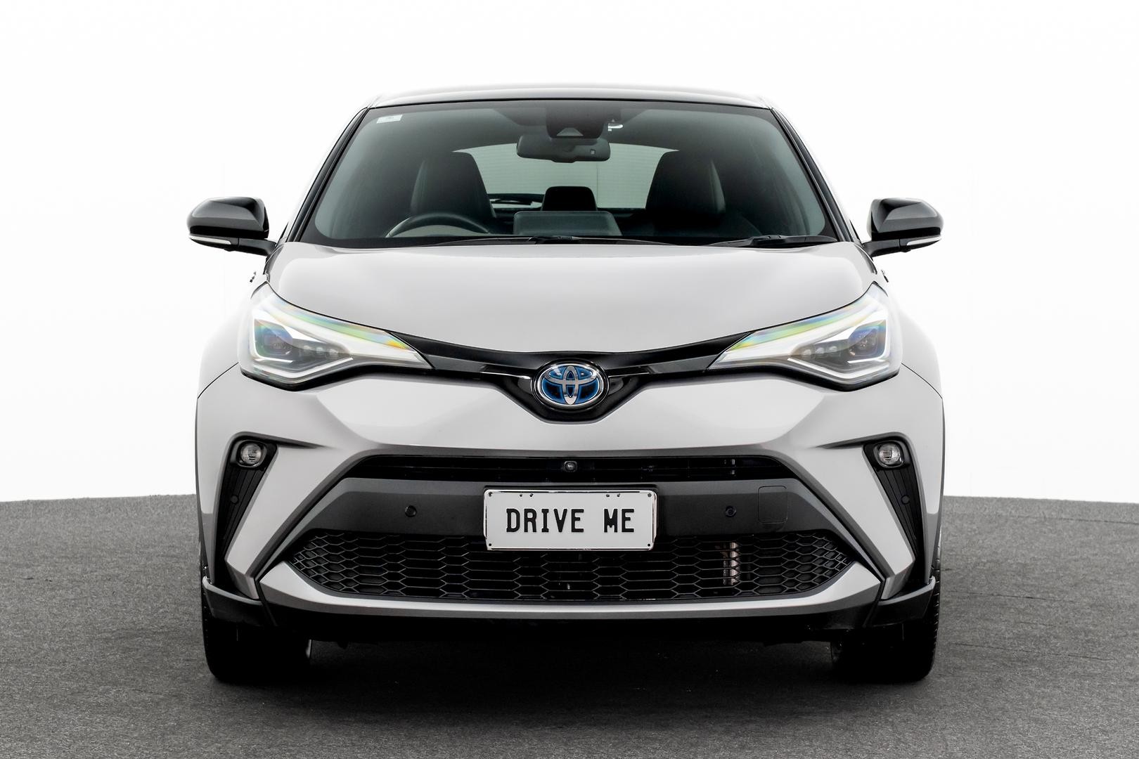 Toyota C-hr image 2