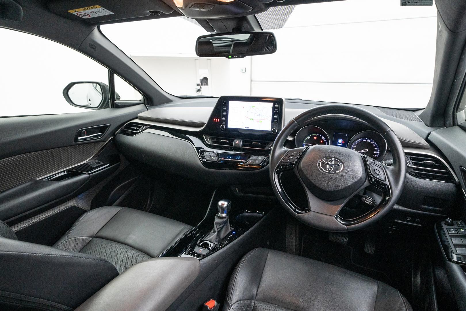 Toyota C-hr image 4