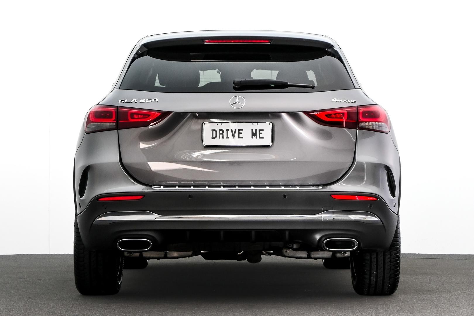 Mercedes Benz Gla-class image 3