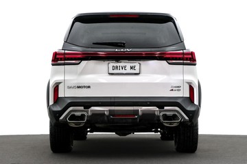 https://dvg-vehicle-assets.s3.amazonaws.com/U20142/2ydnzlgrptpiuia7ssrxa8qdb.jpg