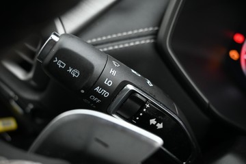 https://dvg-vehicle-assets.s3.amazonaws.com/U20142/avehyfshh1jrjdo3r8b3faawx.jpg
